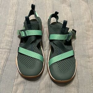 Chaco Odyssey Athletic Shoes - Great Condition